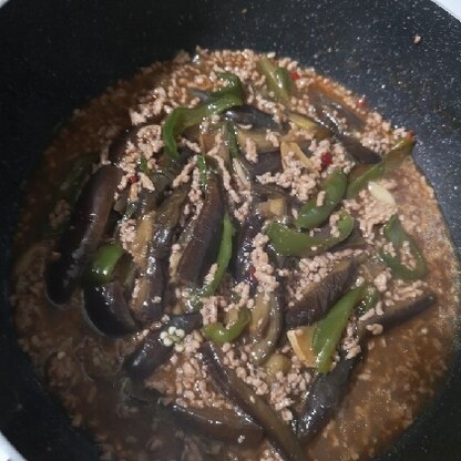 こんにちはー
今日は麻婆茄子ですー
なすが足りなかったので適当にやったー
美味しかったですー
ご馳走さまー